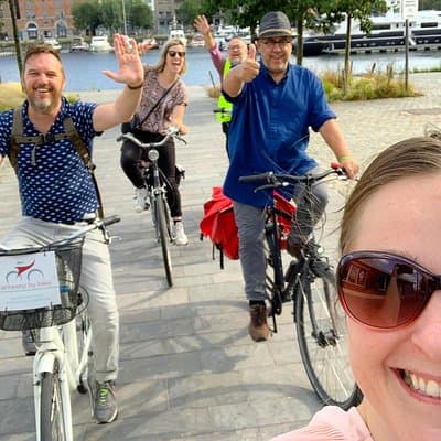 Guided Bike Tour: 2 Hours Highlights of Antwerp