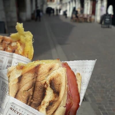 Private Walking Food Tour in Annecy