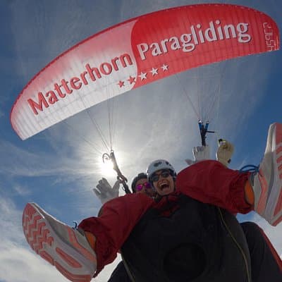 Panoramic Paragliding Flight in Zermatt Matterhorn (15-20min)