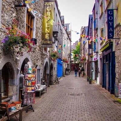 The Welcome to Galway Walking Tour