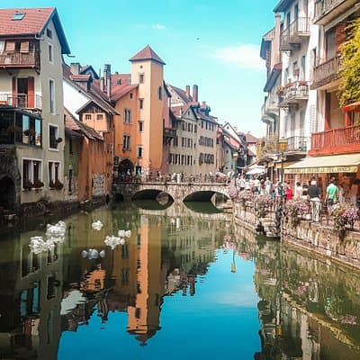 All Inclusive Food Tour of Annecy Old Town with Local Guide