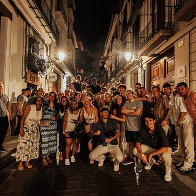 Pub Crawl Valencia | The Biggest | Club Entry Included