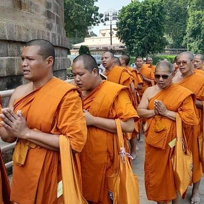 Sarnath Heritage Tour : Explore the Birthplace of Buddhism