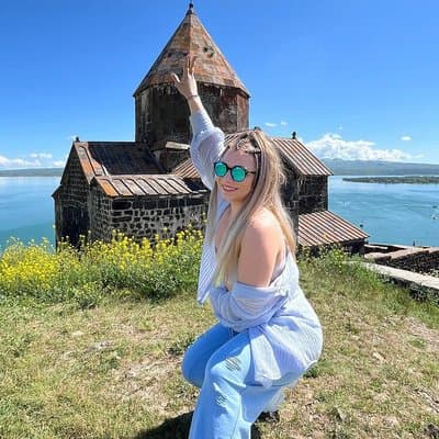 Group Tour: Tsaghkadzor (Kecharis, Ropeway), Lake Sevan, Trout barbecue treat