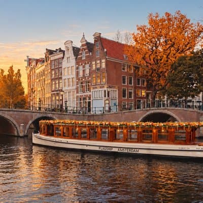 Amsterdam Luxury Canal Cruise + Unlimited Drinks and Bites Option