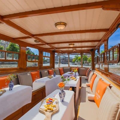 Amsterdam Classic Saloon Boat Cruise with Drinks and Cheese